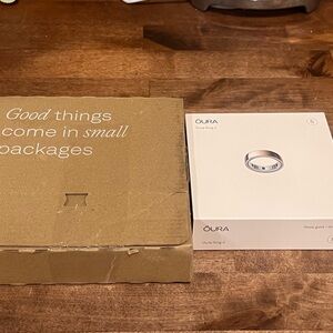 Oura Ring 4 in Elegant Pink Gold